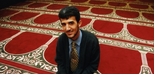 Muneeb Hassan Alrawi.