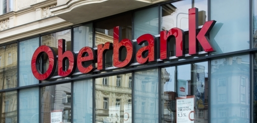 Protikorupční policie zasahuje v pobočkách Oberbank.