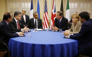 Porošenko se svými západními partnery na summitu NATO ve Walesu.