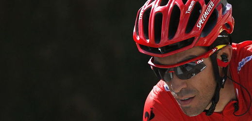 Favorit Alberto Contador vyhrál předposlední etapu Vuelty.