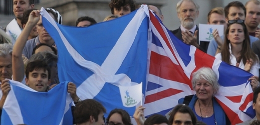 Přestože je výsledek referenda nejistý, sázková společnost Betfair věří, že Skotsko nezávislosti nedosáhne.