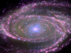 Supermasivní černá díra ve středu galaxie M81.