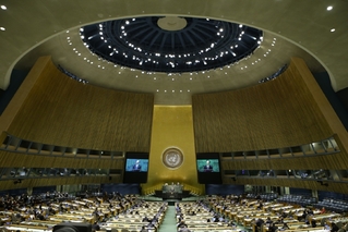 Zasedání VS OSN, u řečnického pultu ukrajinský premiér.