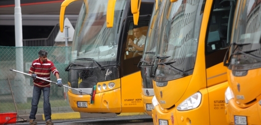 Autobusový dopravce Student Agency dostal pokutu přes 5 milionů korun.