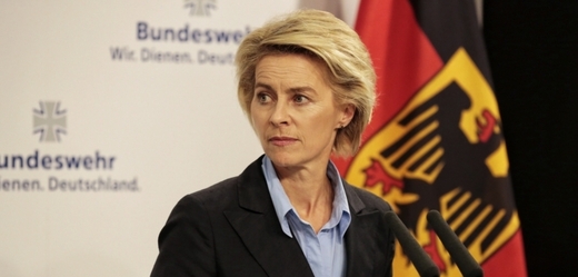 Spolková ministryně obrany Ursula von der Leyenová.