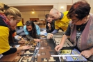 V roce 2012 v Miroslavi po 62 hodinách dvaatřicet lidí ukončilo skládání největšího puzzle v Česku.