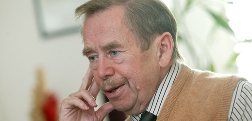Hlavním vypravěčem filmu je přímo Václav Havel.