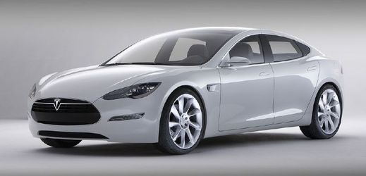 Tesla Model S dostala duální motor a nové označení.