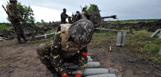 Ukrajinské dělostřelectvo.