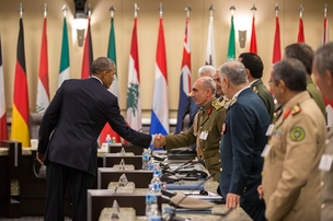 Prezident Obama se zástupci zemí, kteří v americké koalici bombardují islamisty.