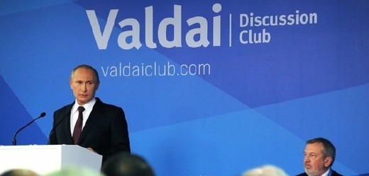 Putin na zasedání valdajského klubu.