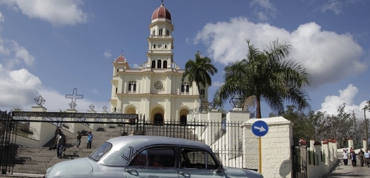 Katolický kostel v El Cobre na Kubě.