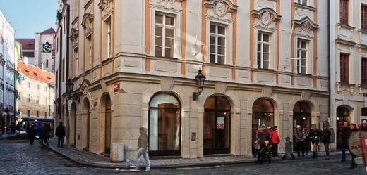 Budova Galerie Gate v Husově ulici.