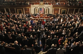 Ve Sněmovně reprezentantů je ve hře všech 435 mandátů.