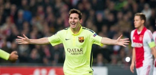 Lionel Messi slaví rekordní 71. gól v Lize mistrů.