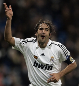 Bývalý kanonýr Realu Madrid Raúl.