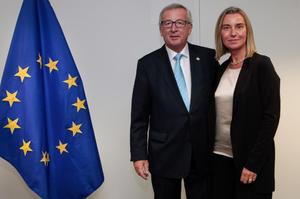 Šéfdiplomatka EU Morgheriniová a šéf EK Juncker.