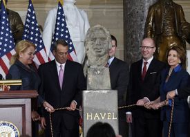 Slavnostní odhalení busty Václava Havla ve Washingtonu.