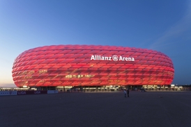 Allianz Arena - honosný domov Bayernu Mnichov.