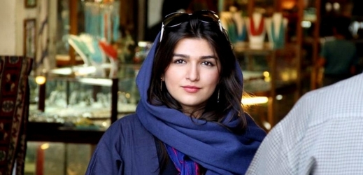 Ghavamiová byla zatčena 20. června poté, co se zúčastnila v Teheránu pokojné demonstrace.