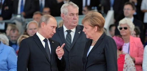 Vladimir Putin, Miloš Zeman a Angela Merkelová.