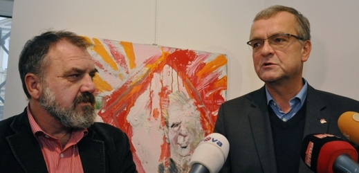 Miroslav Kalousek (vpravo) s Karlem Švugerem (vlevo) v plzeňské galerii.