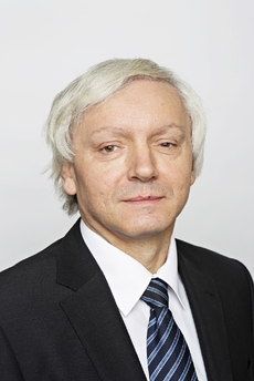 Poslanec František Laudát se ostře opřel do zvyšování platů i prezidenta Zemana.