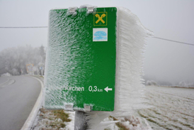 Situace na silnicích v Dolních Rakousech z 1. prosince.