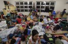 Evakuovaní obyvatelé Filipín.