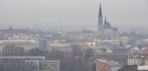 Sobotní smogová situace v Olomouci.