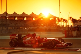 Räikkönen věří, že se tým Ferrari opět vrátí na vrchol.