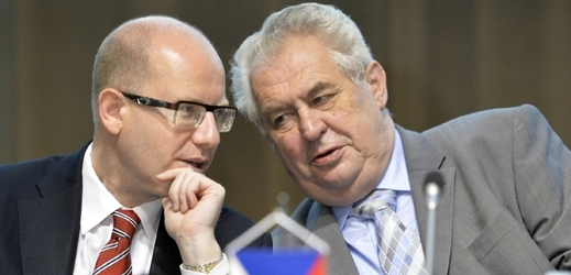 Bohuslav Sobotka a Miloš Zeman.