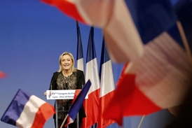 Marine Le Penové mučení nevadí.