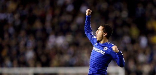 Chelsea postoupila do semifinále Ligového poháru po výhře nad Derby County.