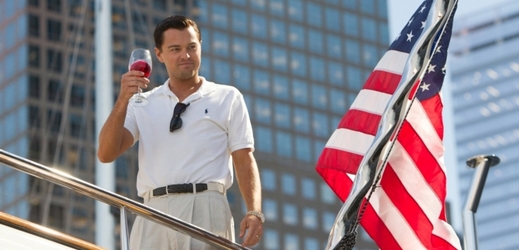 Leonardo DiCaprio při natáčení filmu Vlk z Wall Street.