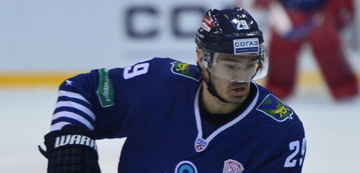 Po dvou měsících se obránce Jan Kolář zapsal v Kontinentální hokejové lize mezi střelce.