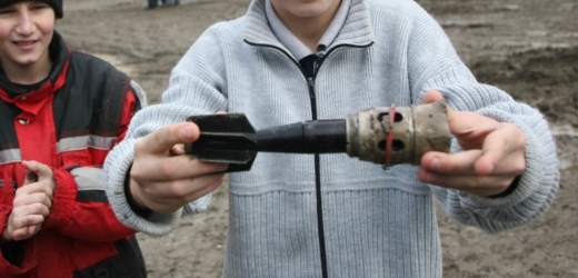 Dělostřelecký granát (ilustrační foto).