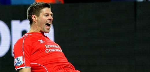 Steven Gerrard by rád končil jako vítěz.