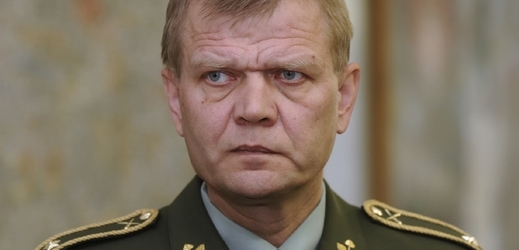 Josef Bečvář má nahradit ve funkci náčelníka generálního štábu Petra Pavla.