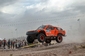 Kde je Robbie Gordon, tam jsou i fanoušci. Jeho Hummer je jednou z tradičních atrakcí Rallye Dakar. 