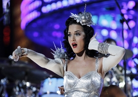 Na Super Bowlu letos vystoupí Katy Perry.