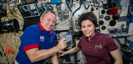 Současná posádka ISS. Barry Wilmore a Samantha Cristoforetti.  