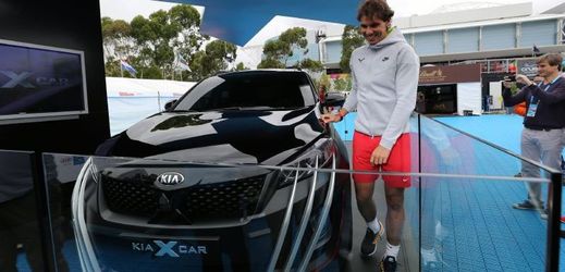 Rafael Nadal jako velvyslanec značky Kia odhalil model X-Car.