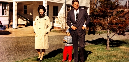 Jacquelin Kennedyová a John F. Kennedy.