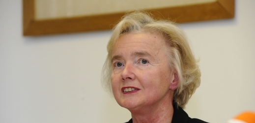 Iva Brožová předala prezidentovi Zemanovi rezignaci na post předsedkyně Nejvyššího soudu.