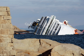 Costa Concordia (snímek ze 17. ledna 2012).