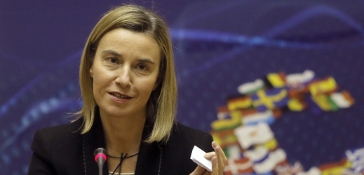 Federica Mogheriniová oznámila jednání na sociální síti Twitter.