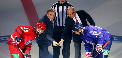 V Utkání hvězd KHL se radoval výběr Východní konference, který porazil Západ 18:16.