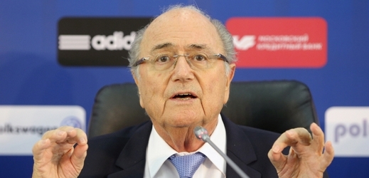 Africké státy jsou při květnové volbě prezidenta Mezinárodní fotbalové federace FIFA připraveny podpořit současného šéfa Seppa Blattera.