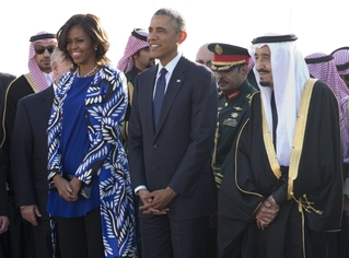 Prezident USA s manželkou v Rijádu.